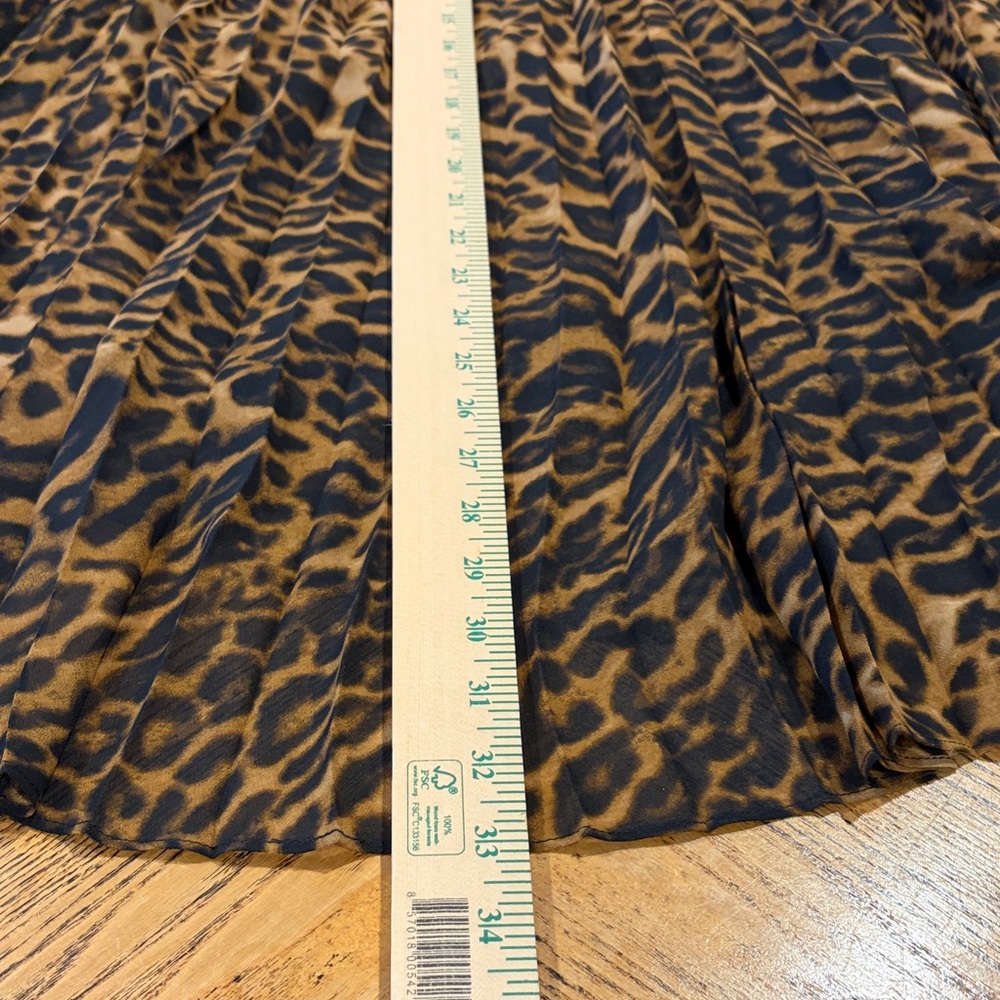 LRL Lauren Ralph Lauren Ocelot Animal Print Pleated Georgette Skirt Women's 14 - Picture 12 of 16